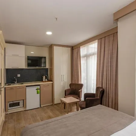 Hotel Taksim Peri Istanbul