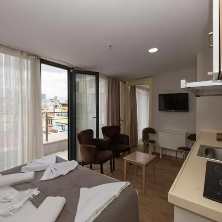 Taksim Peri Hotel