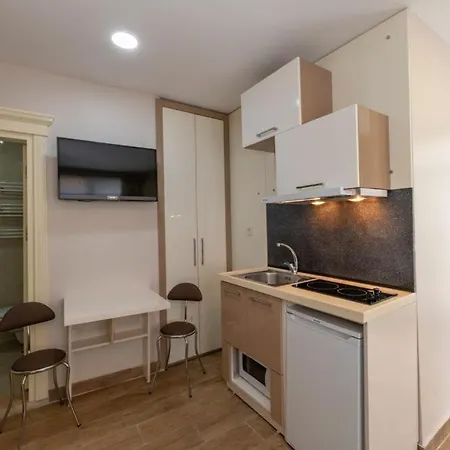 Taksim Peri 3*