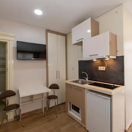 Hotel Taksim Peri Istanbul